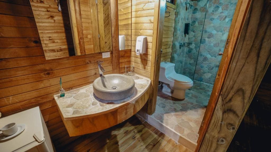 Superior Chalet room - Image 3