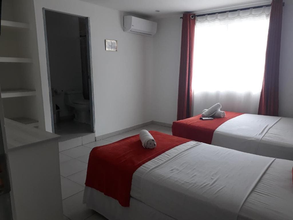 Twin Room room - Image 1