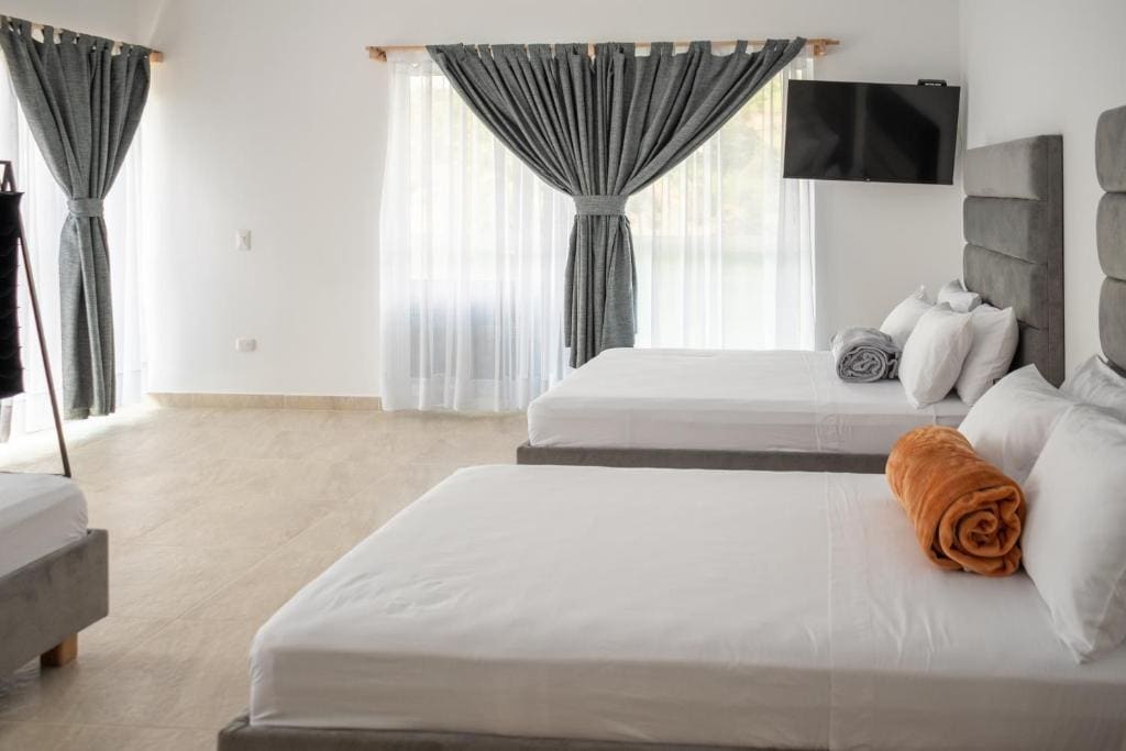 Family Double Room room - Image 3