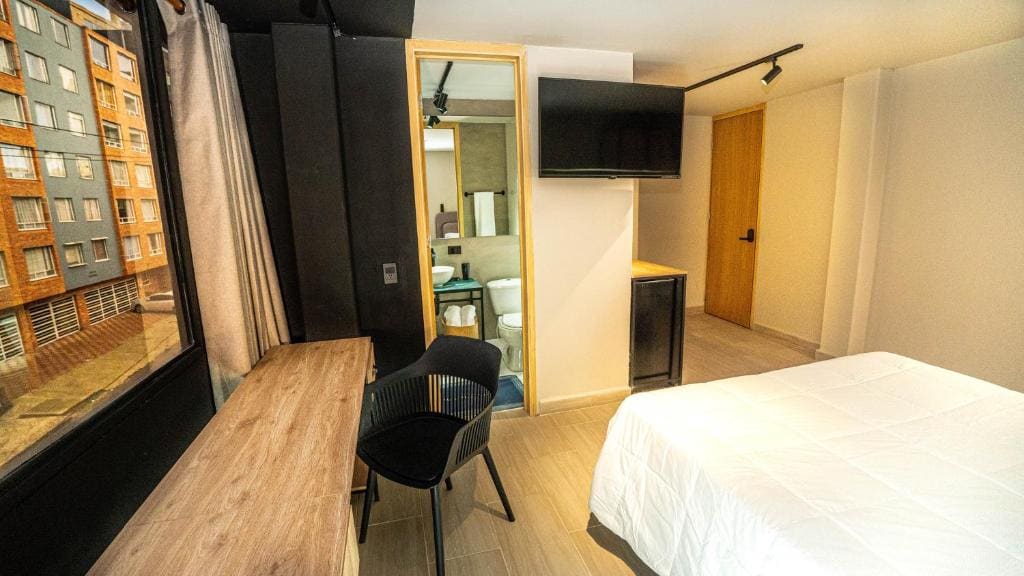 Superior Double Room with Two Double Beds room - Image 2