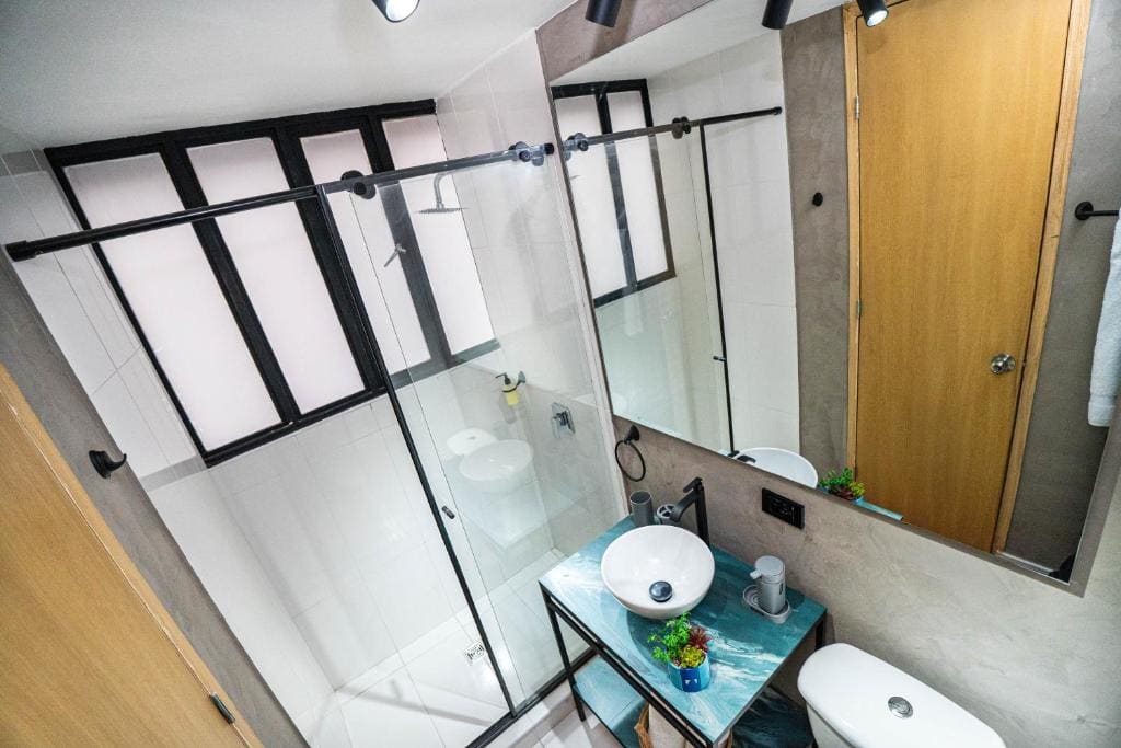 Superior Double Room with Two Double Beds room - Image 3
