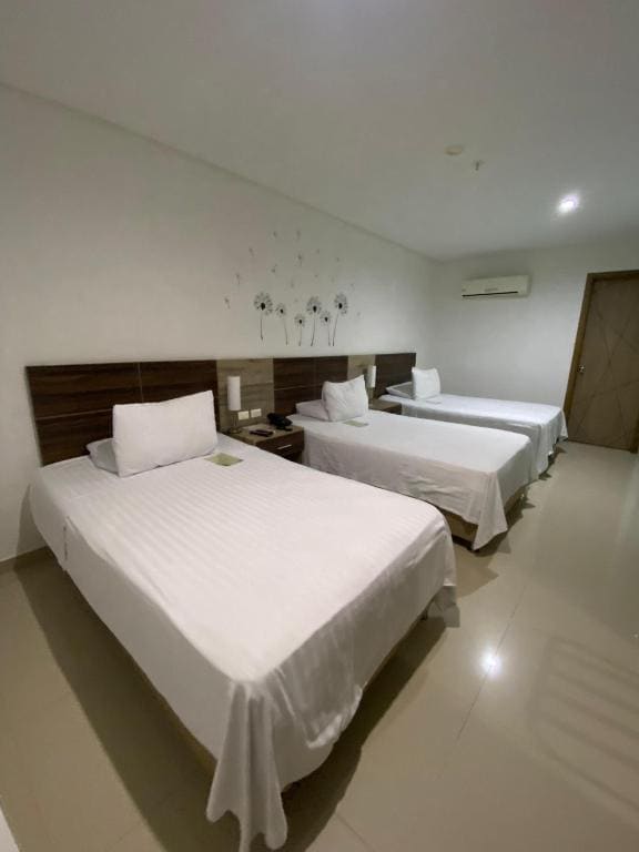 Basic Triple Room room - Image 2