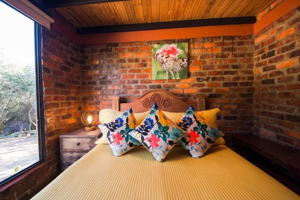 Three-Bedroom House room - Image 2