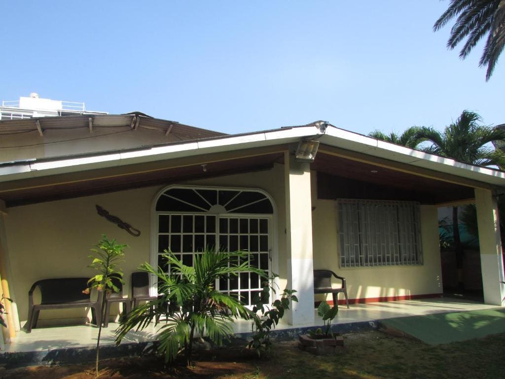 Double Room with Private Bathroom room - Image 1