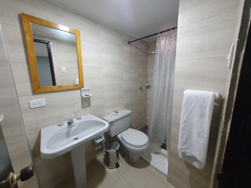 Standard Double Room room - Image 2