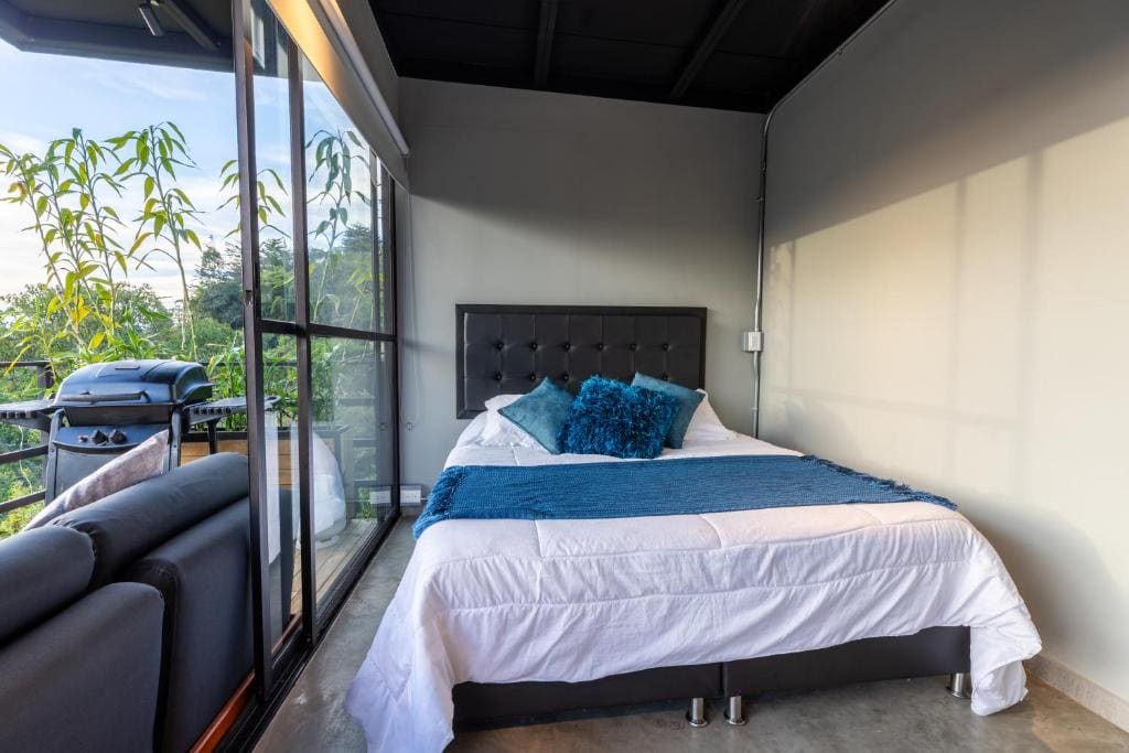 Suite with Garden View room - Image 3