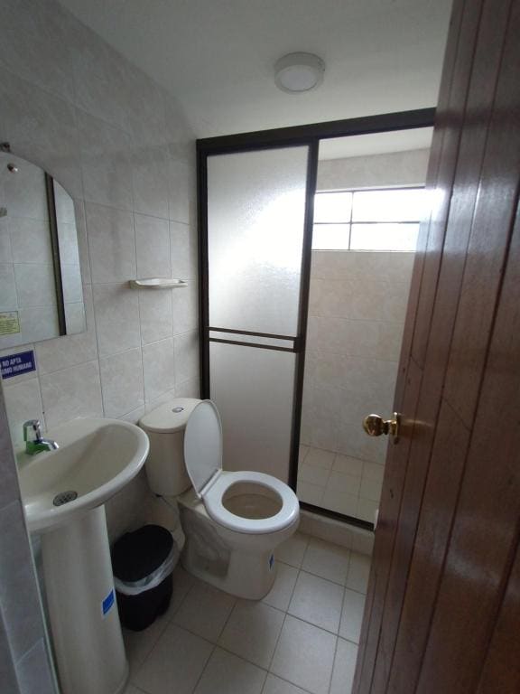 Apartment room - Image 2