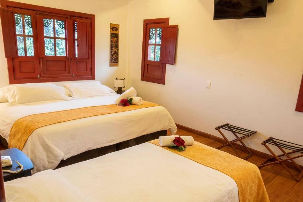 Deluxe Triple Room room - Image 1