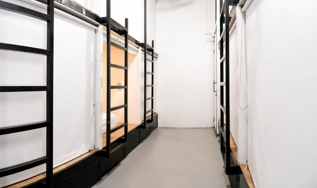 Single Bed in Female Dormitory Room room - Image 1