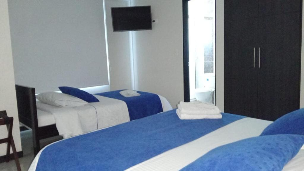Deluxe Triple Room room - Image 1