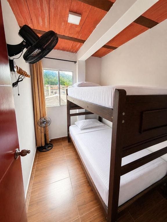 Budget Double Room room - Image 2