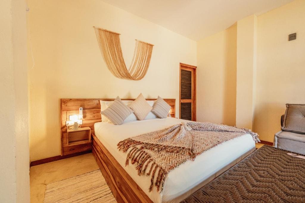 Deluxe Double Room with Sea View room - Image 2