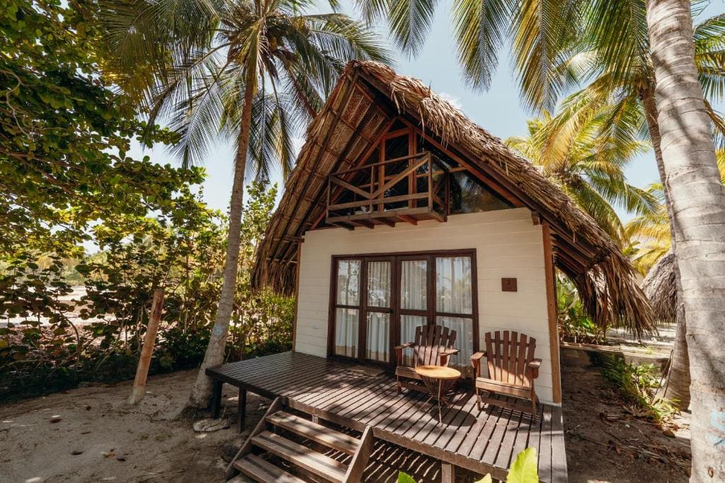 Villa - Beach Front room - Image 2