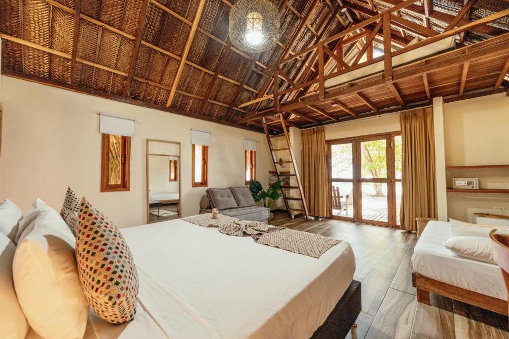 Villa - Beach Front room - Image 3