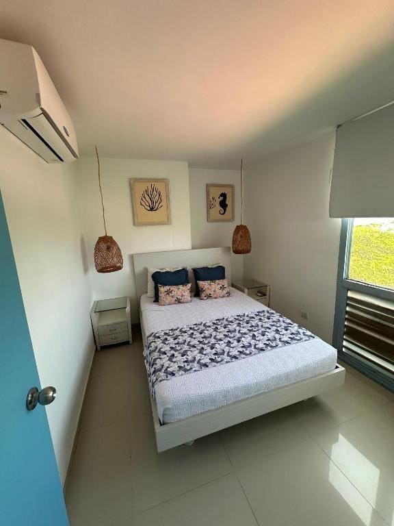 Superior Queen Room room - Image 3