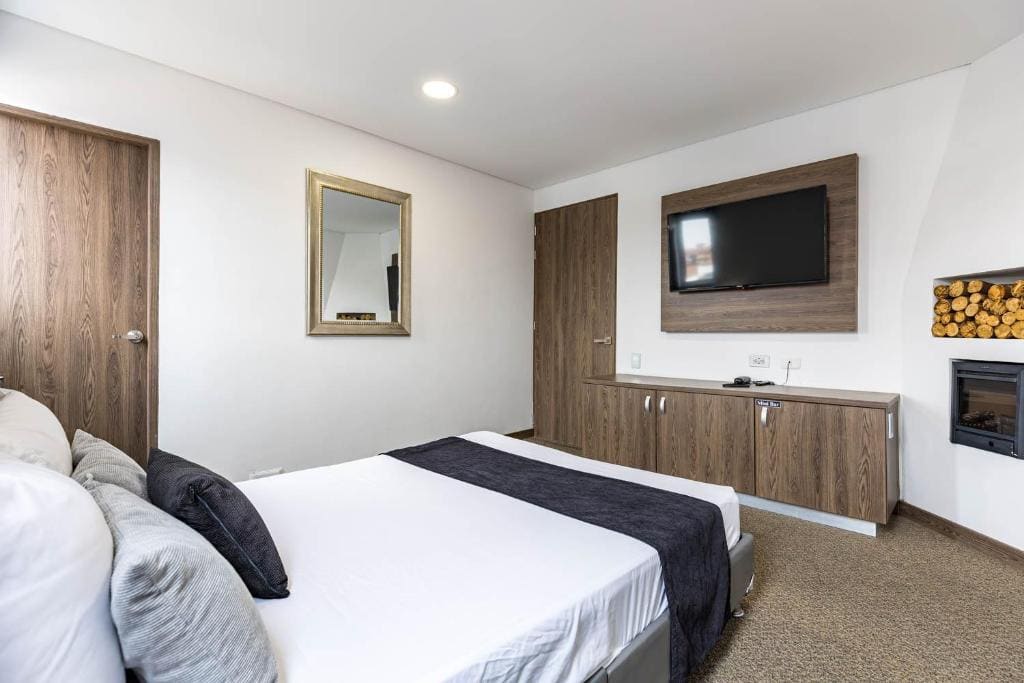 Superior Queen Room room - Image 1