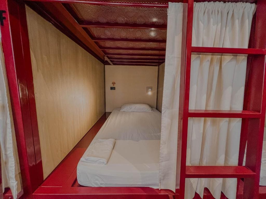 Bed in 8-Bed Mixed Dormitory Room room - Image 1