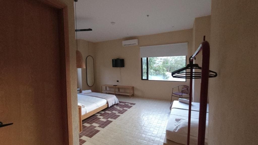 Standard Triple Studio room - Image 3