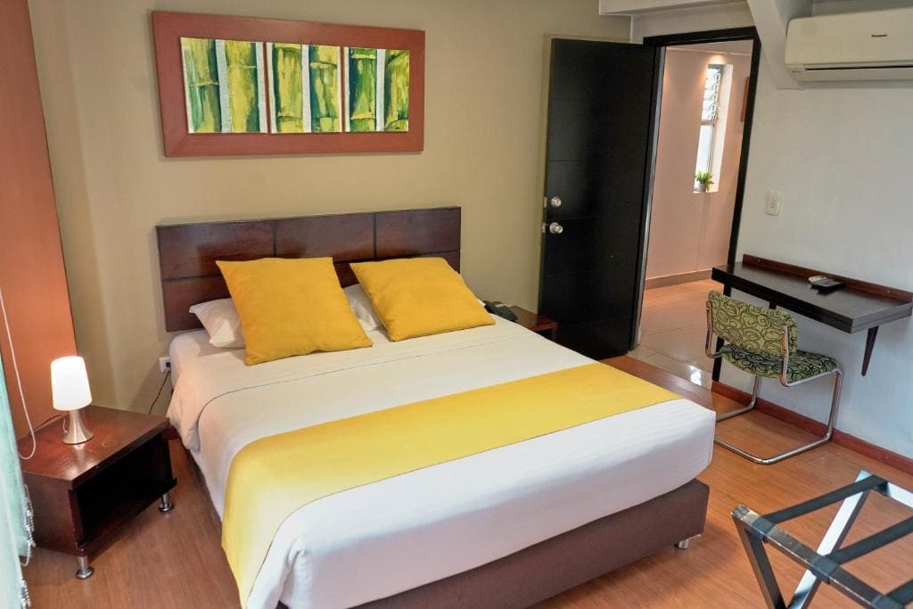 Superior Double Room room - Image 3