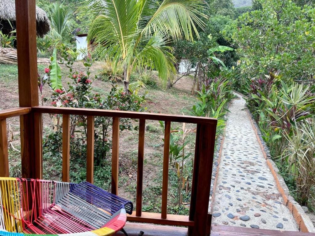 Deluxe Bungalow with Garden View room - Image 3