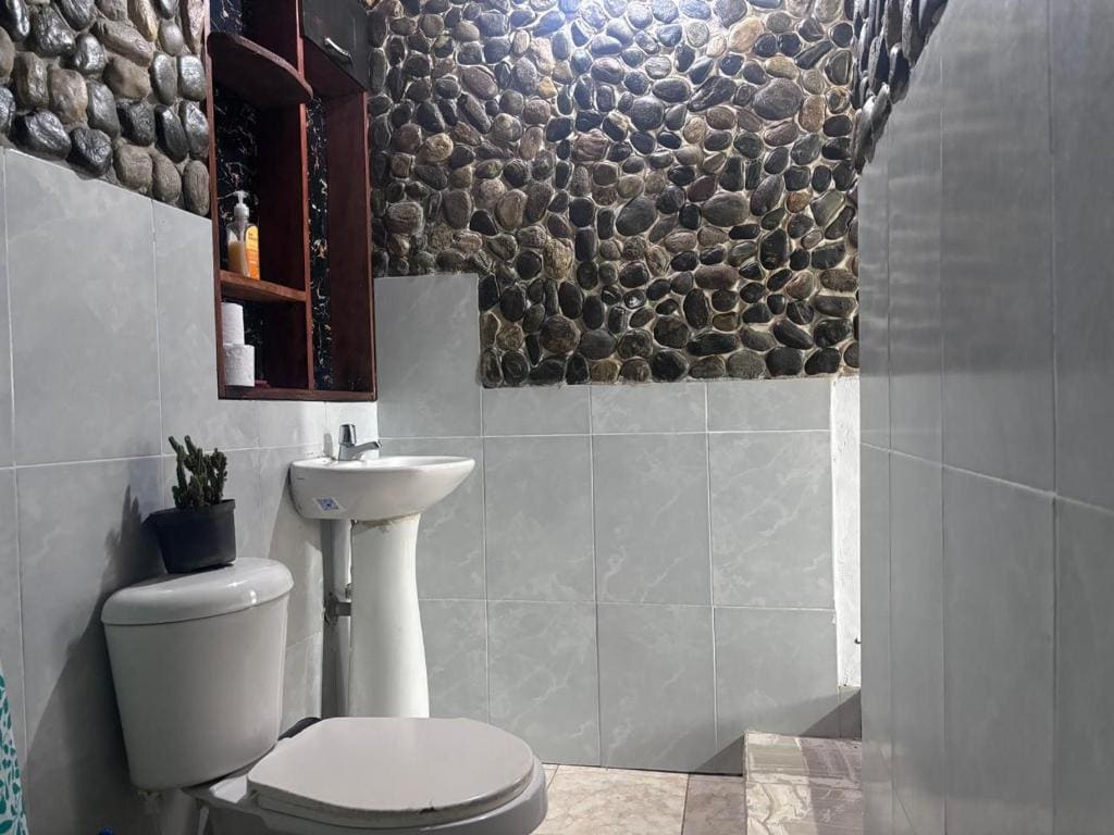 Double Room with Private Bathroom room - Image 2