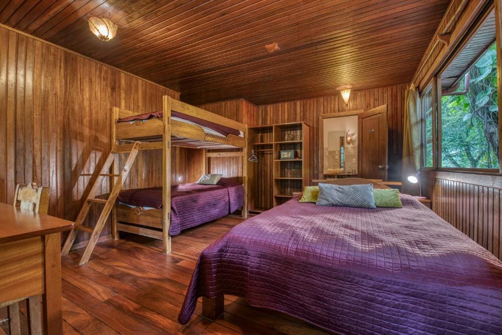 Family Room with Side Sea View room - Image 1