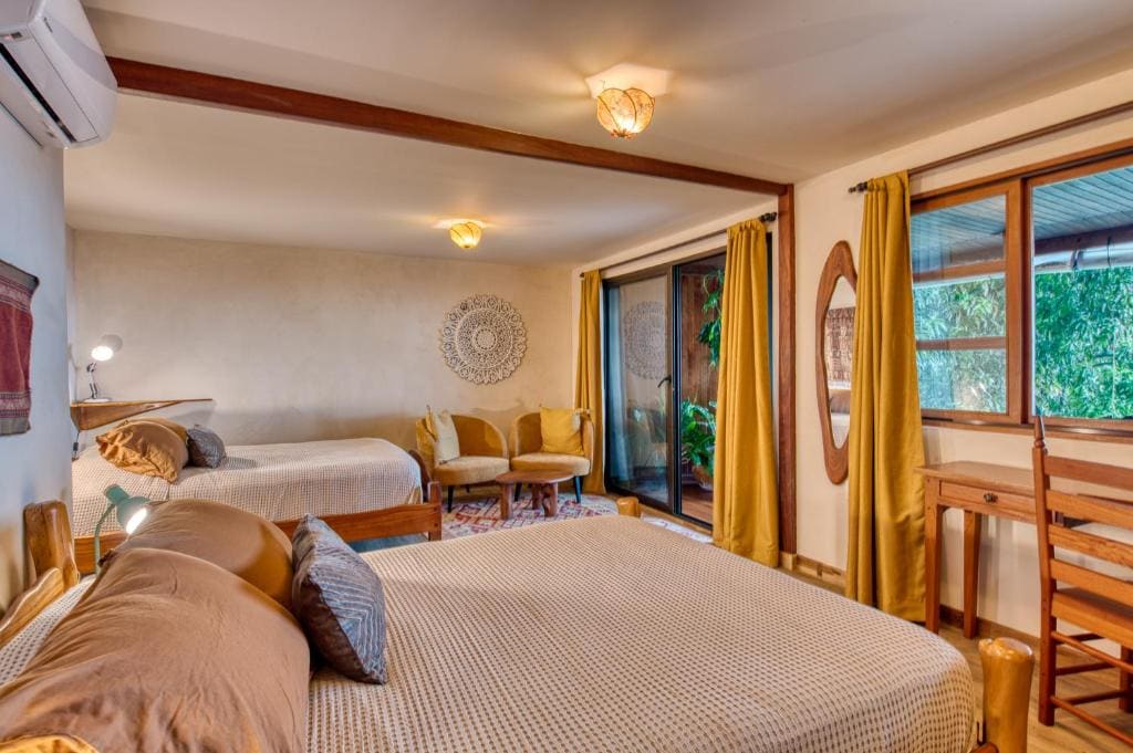 Deluxe Double Room with Balcony and Sea View room - Image 1
