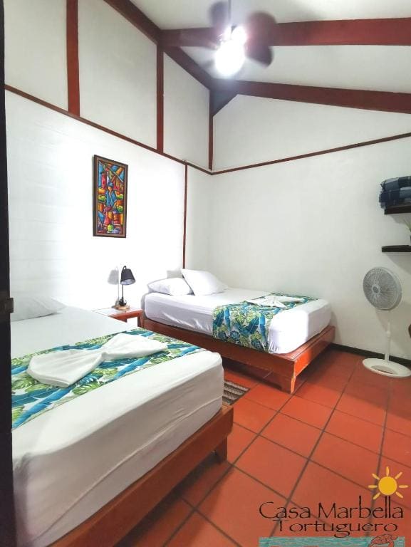 Family Room with River View room - Image 2