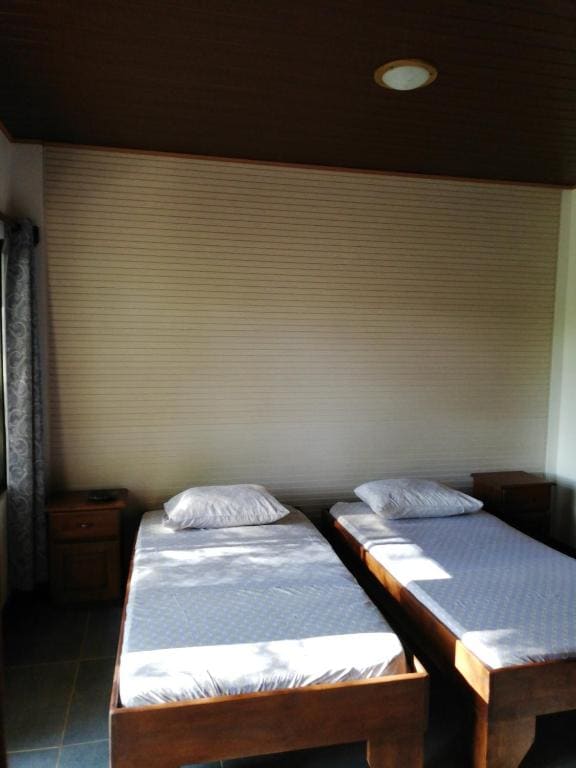 Triple Room with Private Bathroom room - Image 2