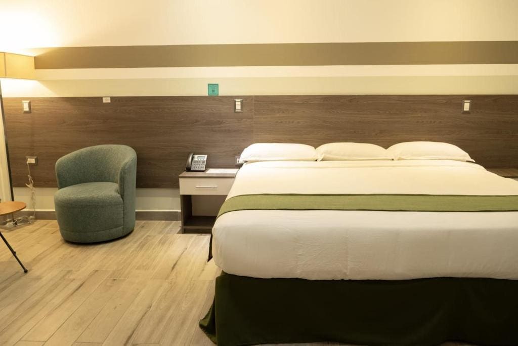 Junior Suite room - Image 3