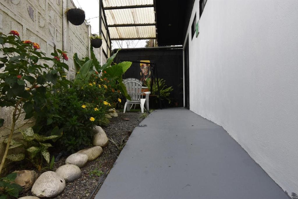 Standard Triple Room room - Image 1