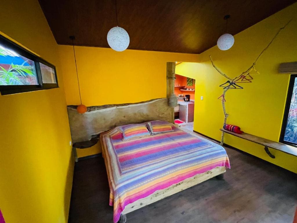 One-Bedroom Apartment with Balcony room - Image 2