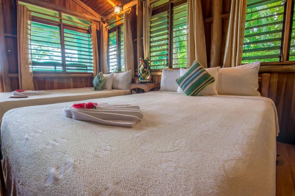 Quadruple Room with Sea View room - Image 2
