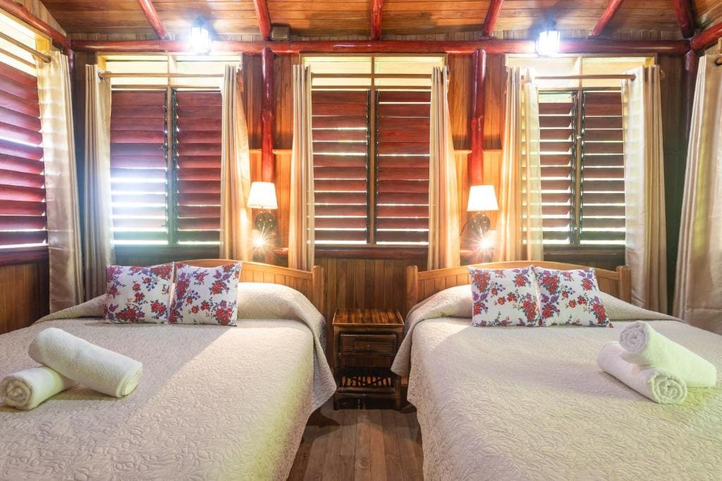 Quadruple Room with Sea View room - Image 1
