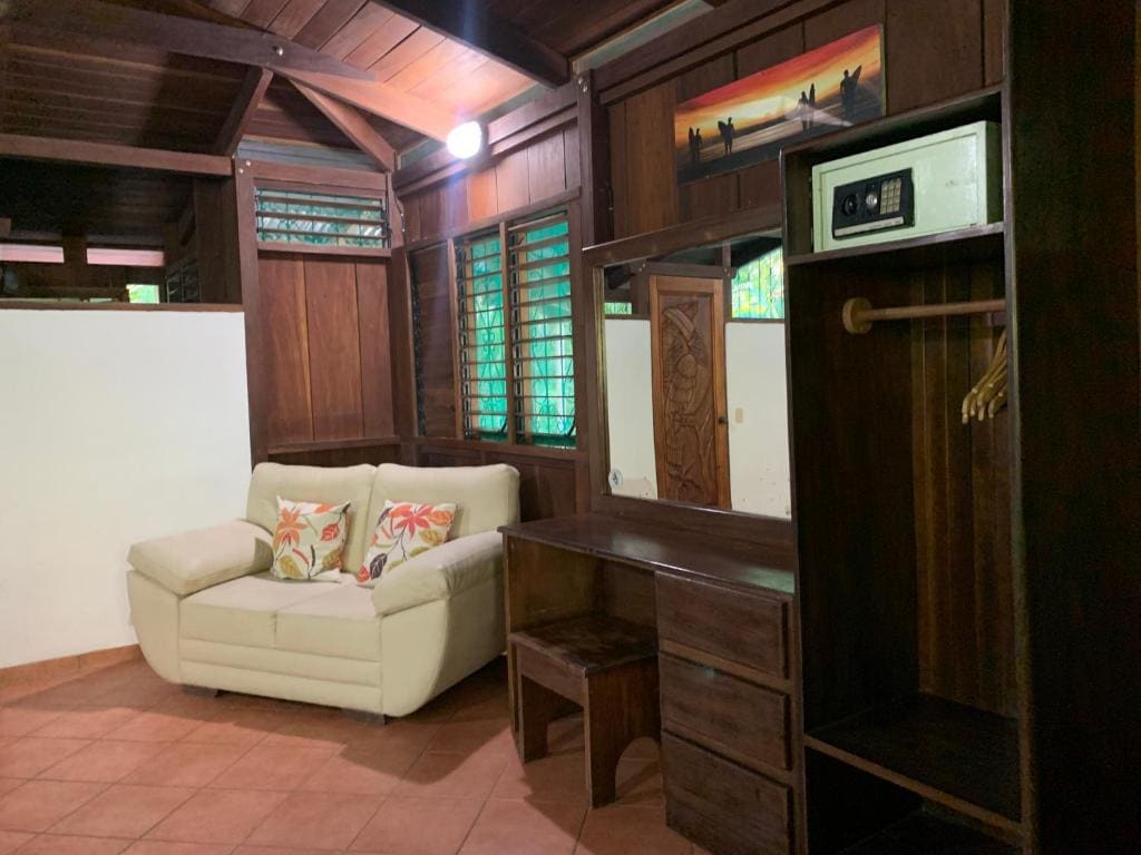 Villa with Garden View room - Image 1