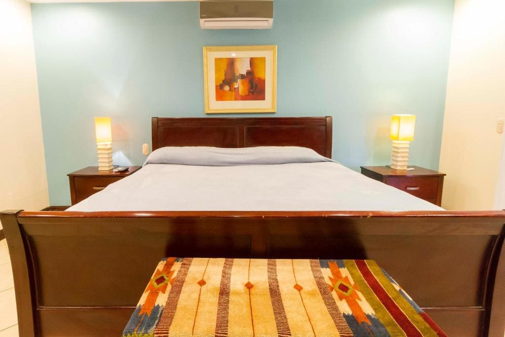 Two-Bedroom Apartment with Terrace room - Image 2