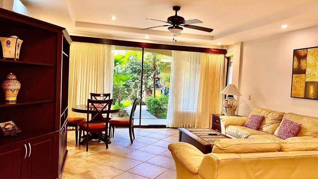 Apartment with Garden View room - Image 1
