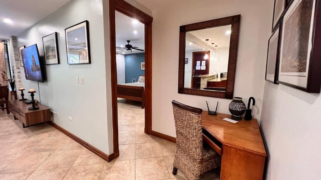 Two-Bedroom Apartment with Garden View room - Image 2