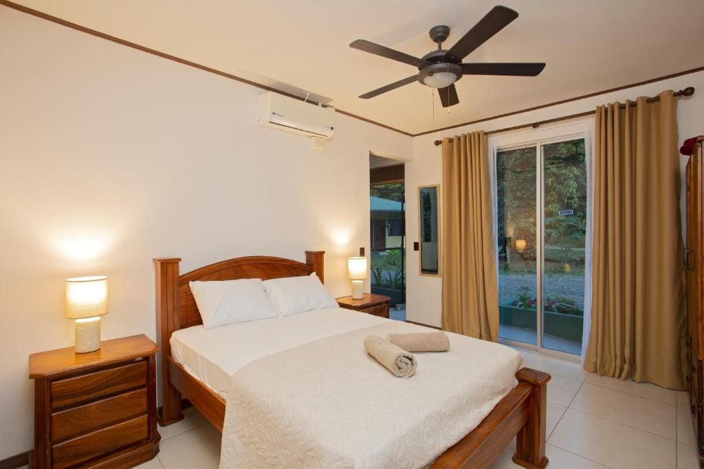 Suite with Garden View room - Image 1
