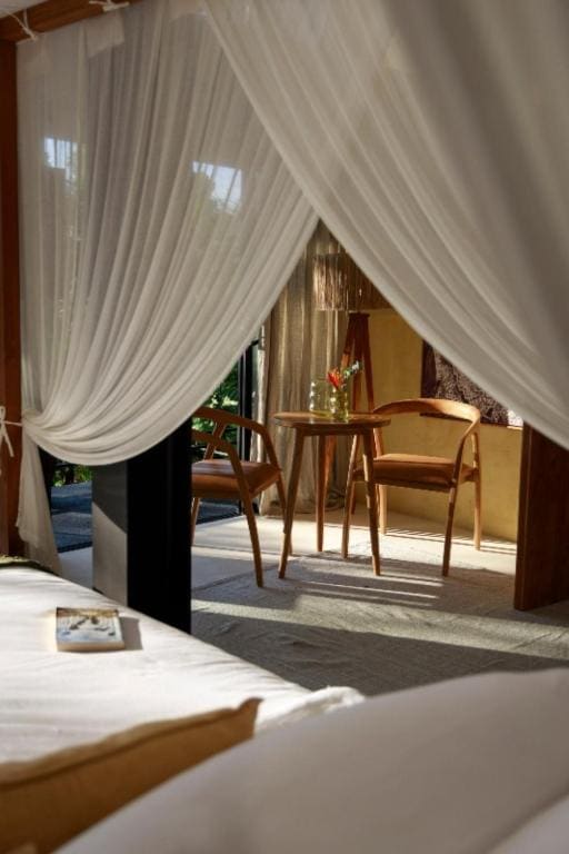 Watu Master Suite with Ocean View room - Image 3