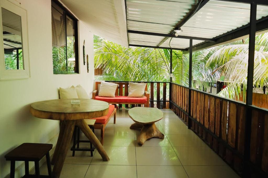 Apartment with Balcony room - Image 1