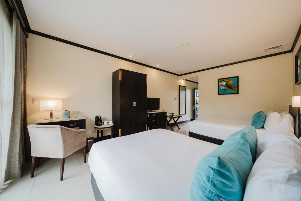Deluxe Queen Room with Volcano View room - Image 1