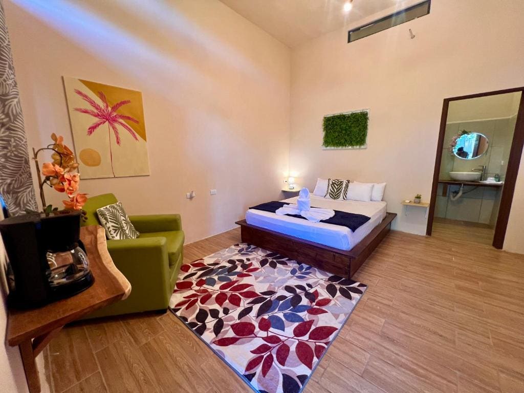 Deluxe Room room - Image 2