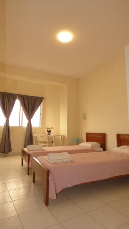 Deluxe Double or Twin Room room - Image 3