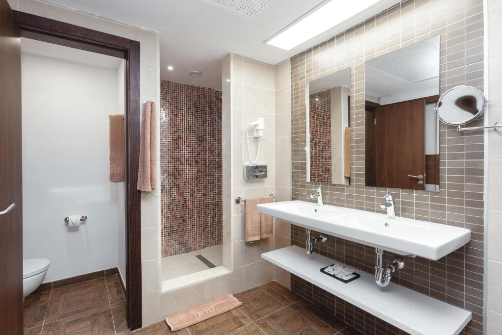 Suite with Balcony room - Image 2