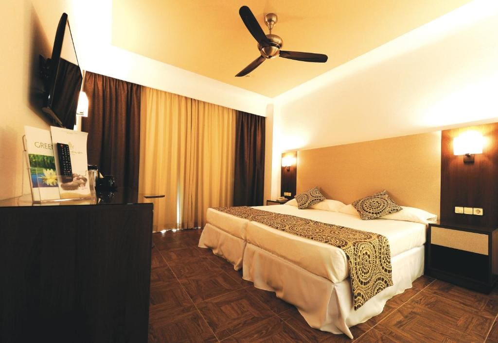 Superior Double Room room - Image 1
