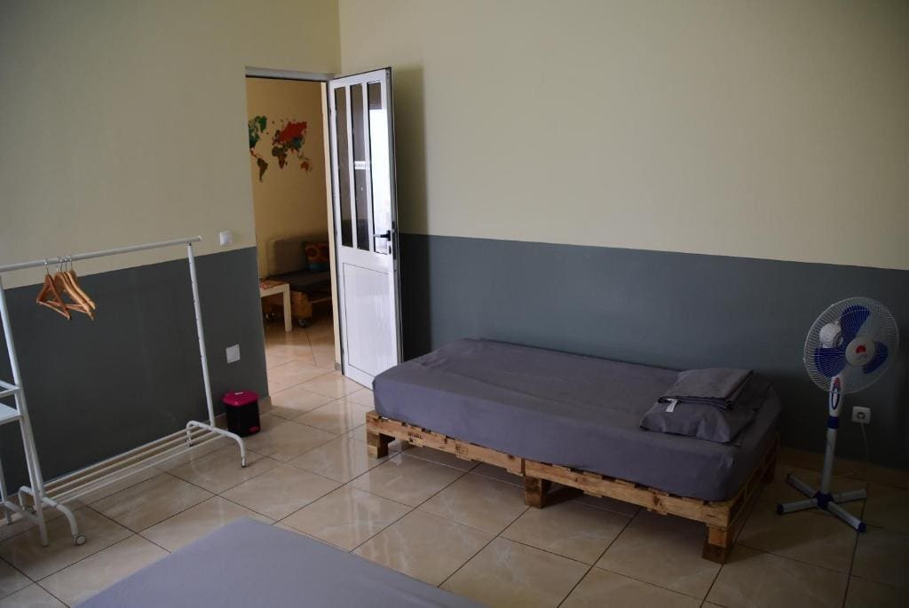 Budget Triple Room room - Image 1