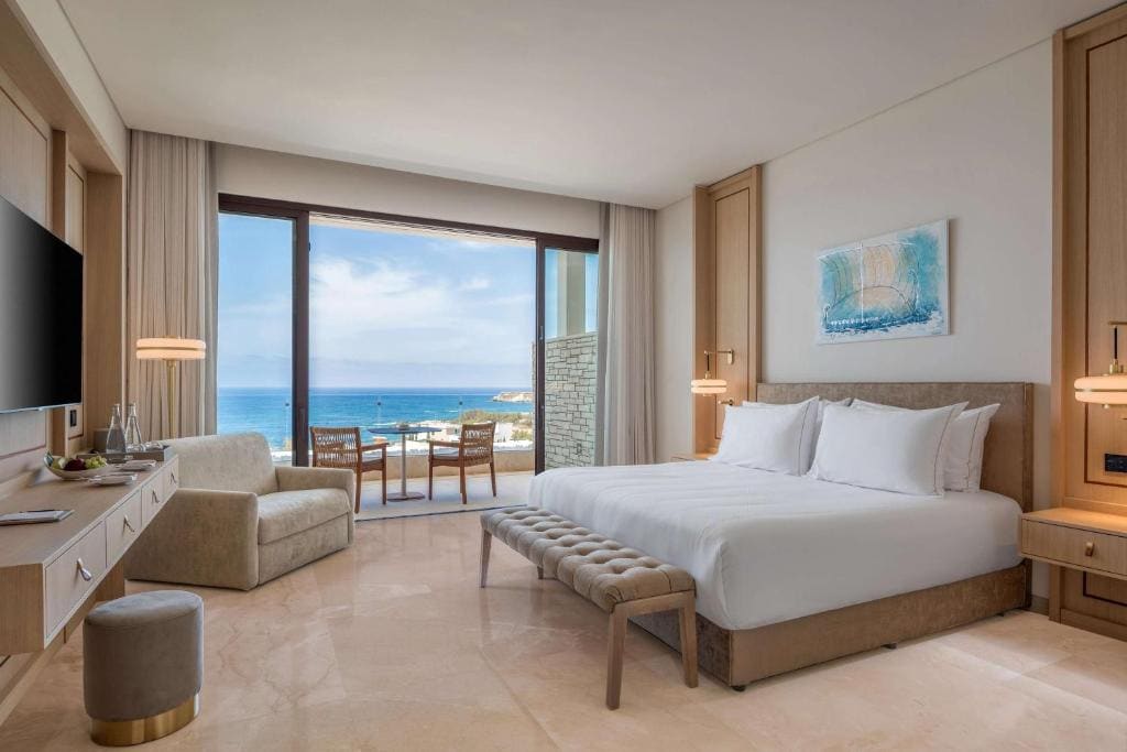 Cap Deluxe Room room - Image 1