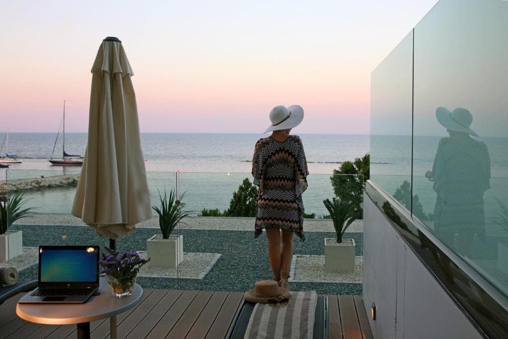 Superior Room with Terrace and Sea View room - Image 2