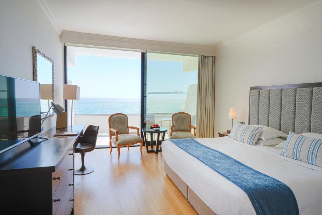 Double or Twin Room with Sea View room - Image 1